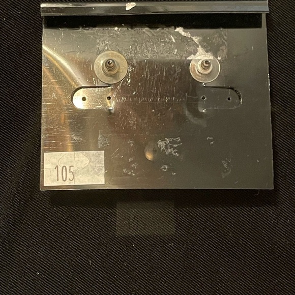 L'Amour Sparkling Silver Earrings - Picture 3 of 3